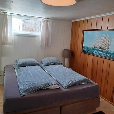 Tryms Vei 20a - Stor Apartment Kristiansand