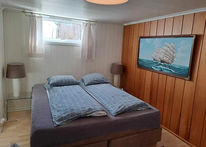 Tryms Vei 20a - Stor Apartman Kristiansand